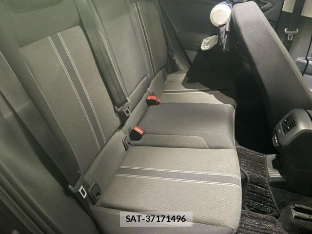 VolksWagen T-ROC 2022-03 8247178-12