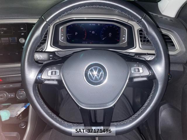 VolksWagen T-ROC 2022-03 8247178-13