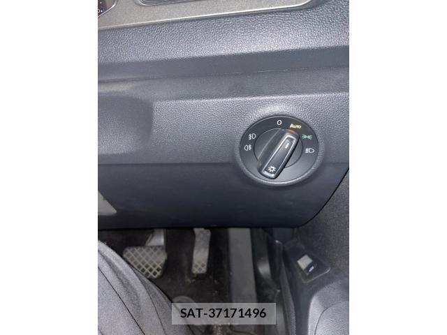 VolksWagen T-ROC 2022-03 8247178-17