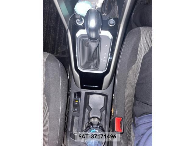 VolksWagen T-ROC 2022-03 8247178-20