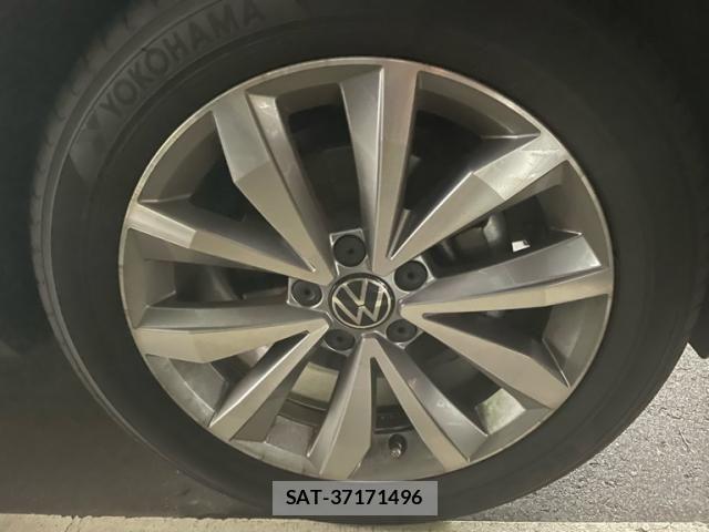 VolksWagen T-ROC 2022-03 8247178-4