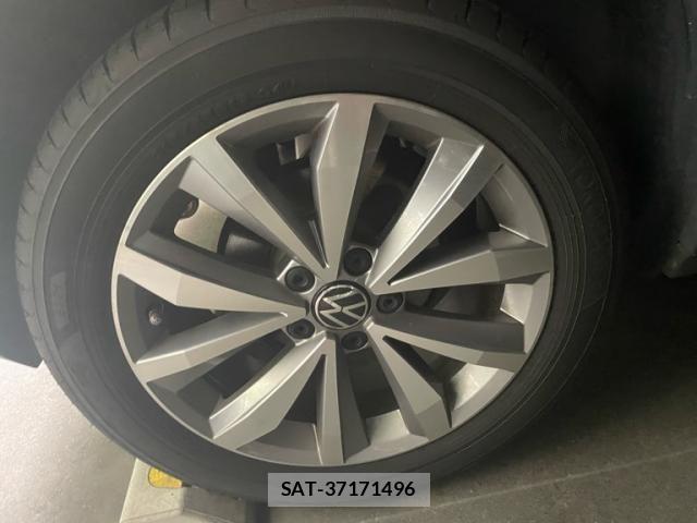 VolksWagen T-ROC 2022-03 8247178-5