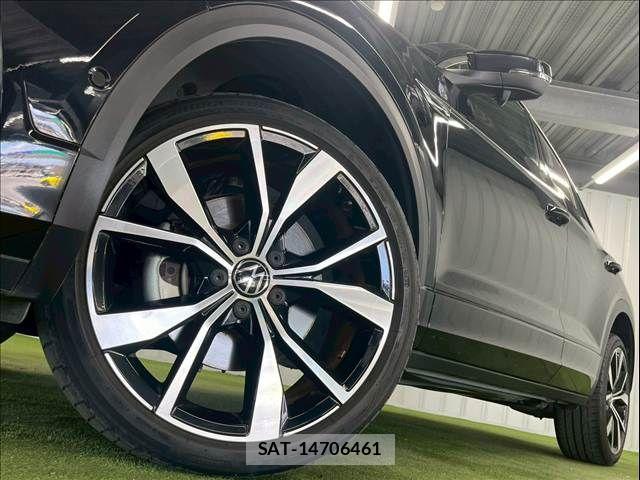 VolksWagen T-ROC 2023-09 8247177-18