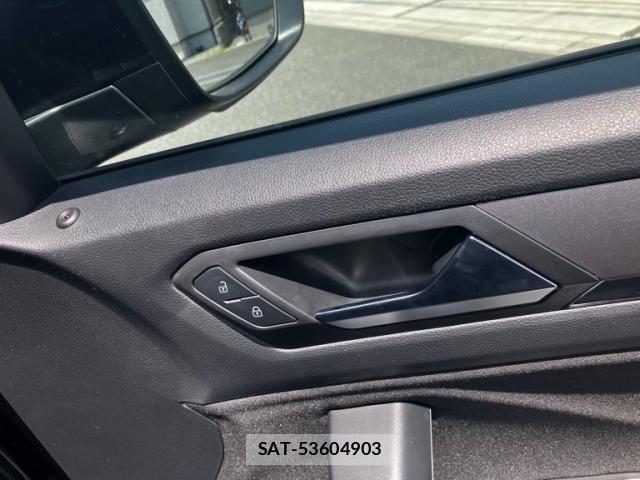 VolksWagen T-ROC 2021-09 8318139-12