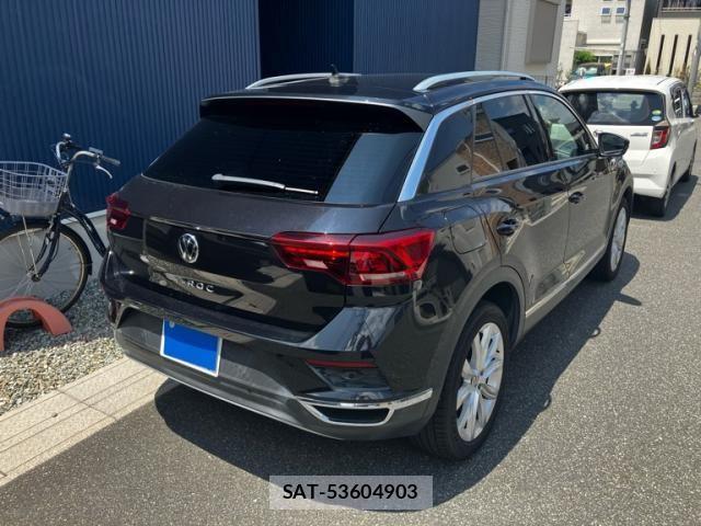 VolksWagen T-ROC 2021-09 8318139-1