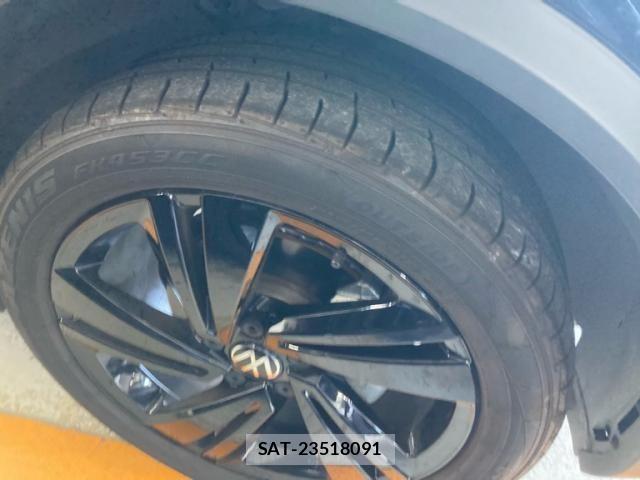 VolksWagen T-ROC 2025-06 8318137-14