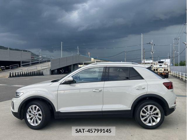 VolksWagen T-ROC 2025-06 8318130-4