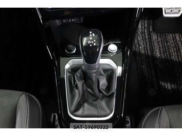 VolksWagen T-ROC 2024-08 8338530-9