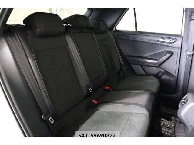 VolksWagen T-ROC 2024-08 8338530-11