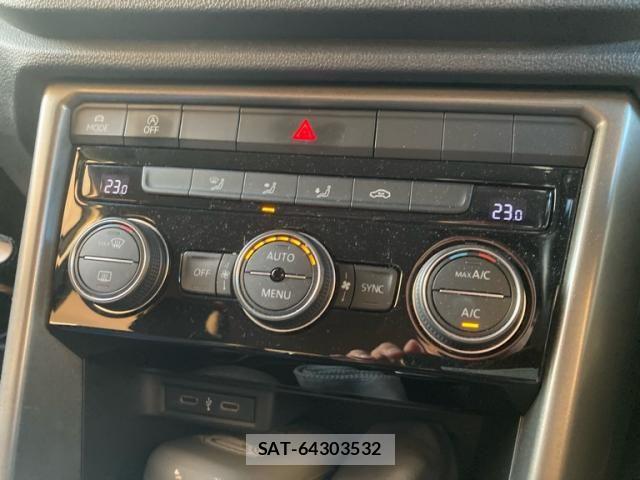 VolksWagen T-ROC 2021-04 8337941-14