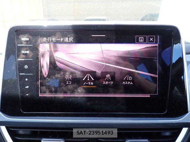 VolksWagen T-ROC 2023-09 8355900-15