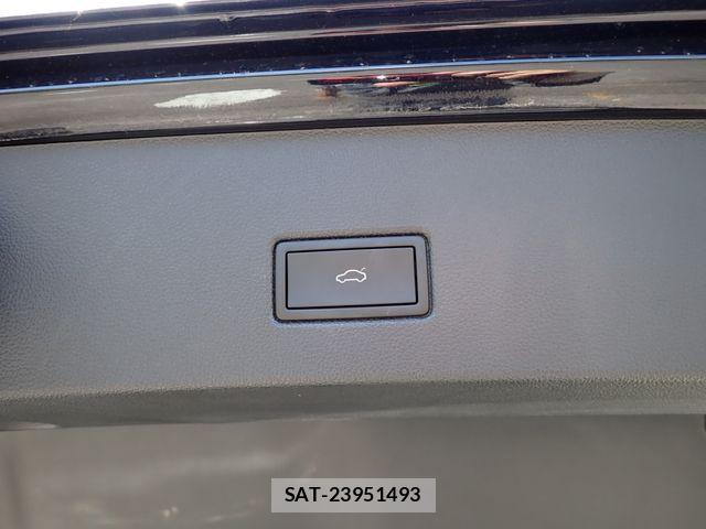 VolksWagen T-ROC 2023-09 8355900-24