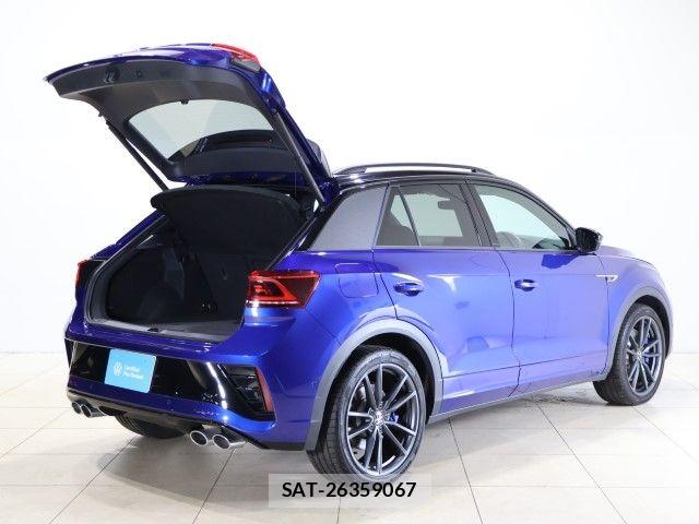 VolksWagen T-ROC 2024-10 8355898-9