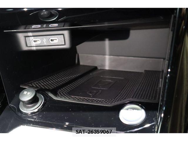 VolksWagen T-ROC 2024-10 8355898-26