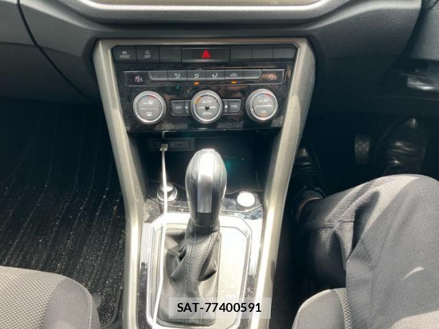 VolksWagen T-ROC 2022-02 8415884-17