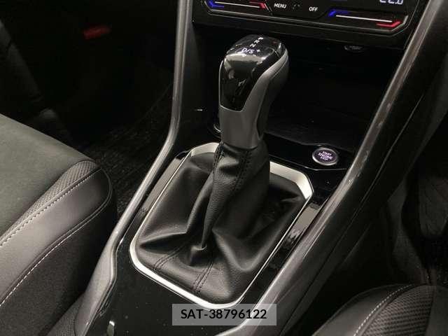 VolksWagen T-ROC 2024-03 8528258-12