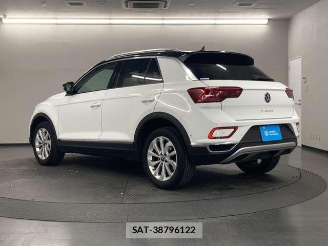 VolksWagen T-ROC 2024-03 8528258-3
