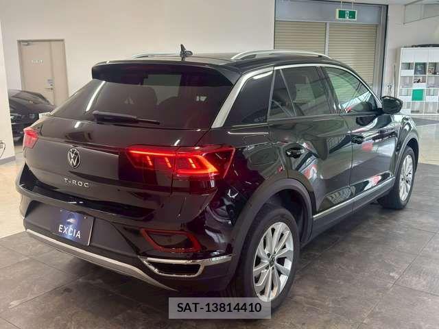 VolksWagen T-ROC 2023-07 8564123-9