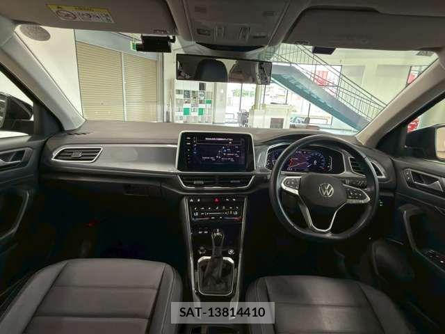 VolksWagen T-ROC 2023-07 8564123-15