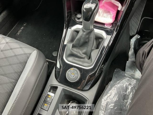 VolksWagen T-ROC 2025-09 8662454-17