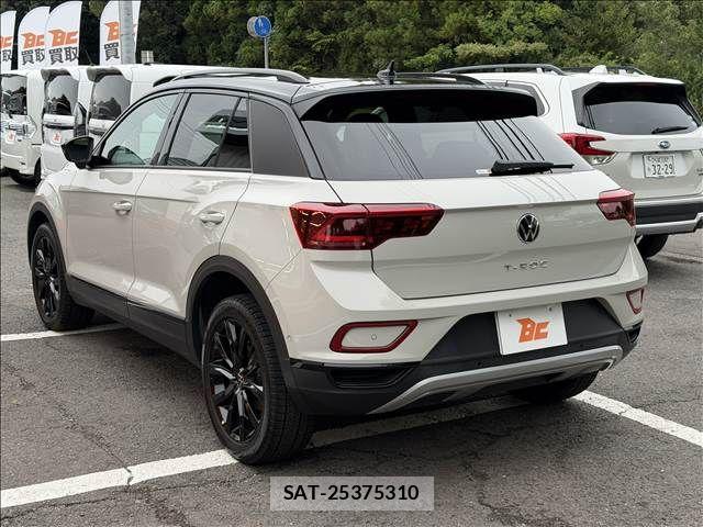 VolksWagen T-ROC 2024-02 8686941-7
