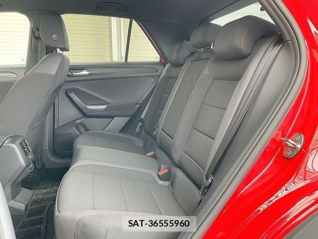 VolksWagen T-ROC 2022-03 8746897-12