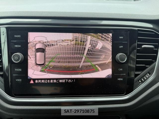 VolksWagen T-ROC 2021-11 8782644-13