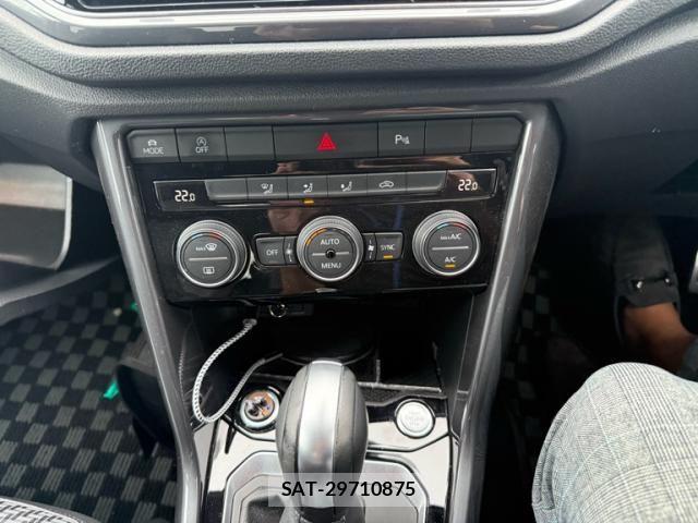 VolksWagen T-ROC 2021-11 8782644-14