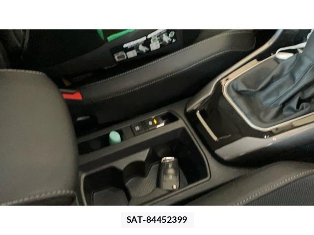 VolksWagen T-ROC 2023-04 8797947-16