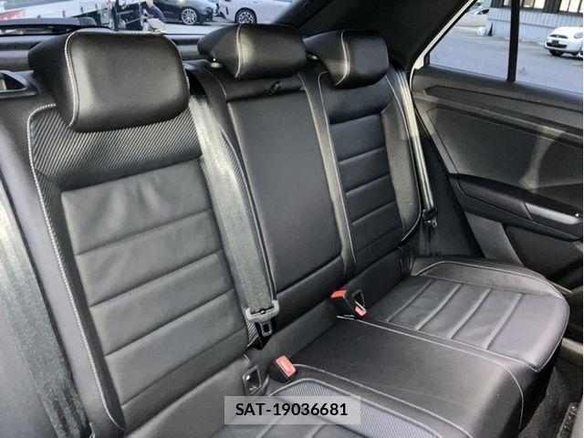 VolksWagen T-ROC 2023-02 8832541-12