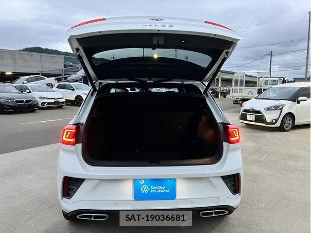 VolksWagen T-ROC 2023-02 8832541-14