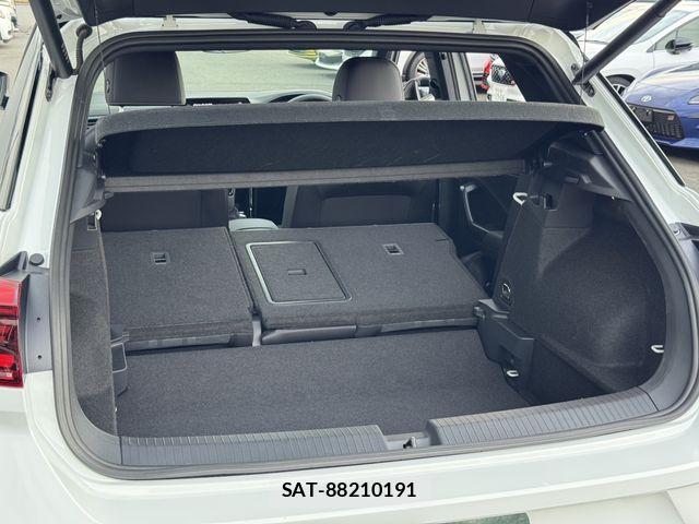 VolksWagen T-ROC 2024-09 8832542-16