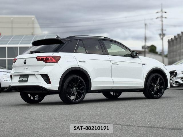 VolksWagen T-ROC 2024-09 8832542-23