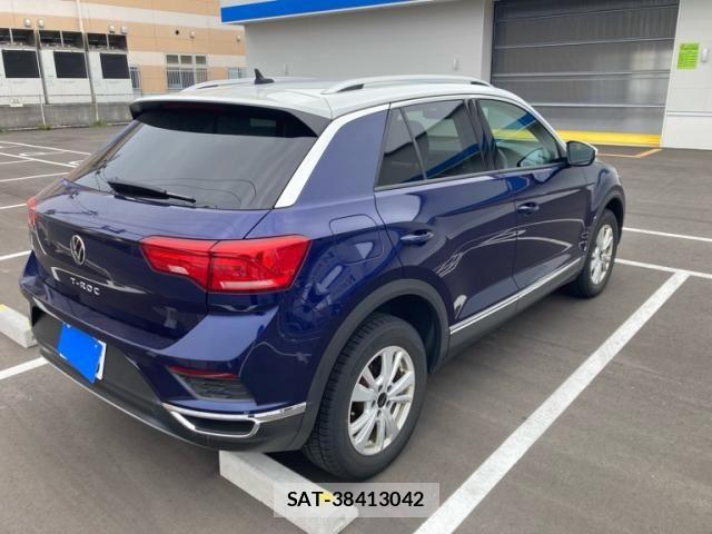 VolksWagen T-ROC 2021-03 8872412-4