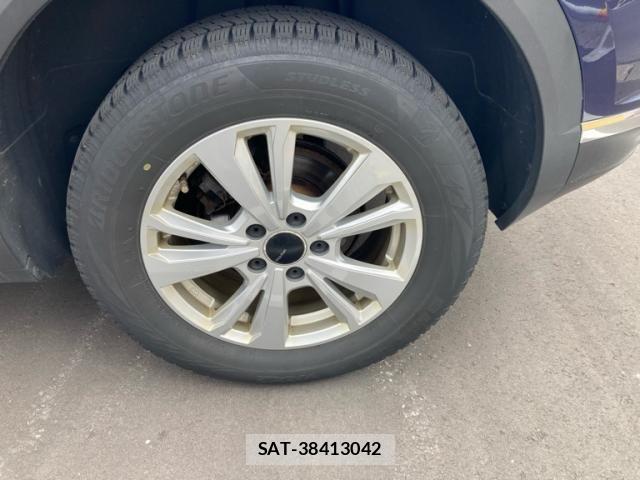 VolksWagen T-ROC 2021-03 8872412-8
