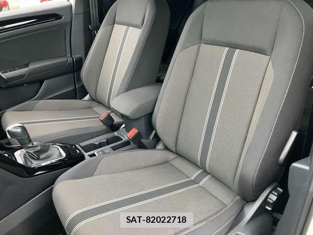 VolksWagen T-ROC 2022-02 8883008-14