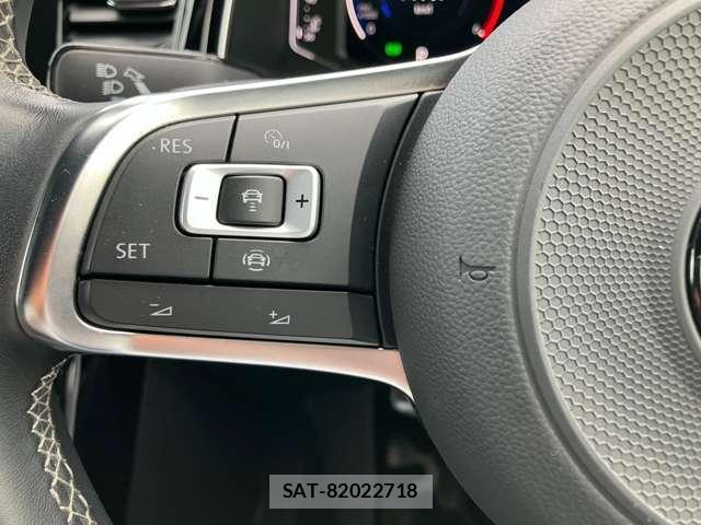 VolksWagen T-ROC 2022-02 8883008-20