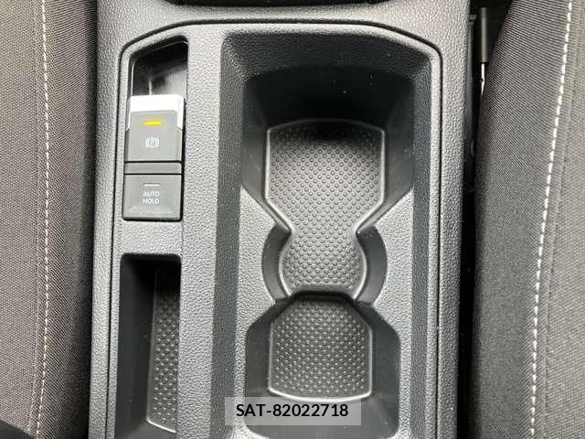 VolksWagen T-ROC 2022-02 8883008-23