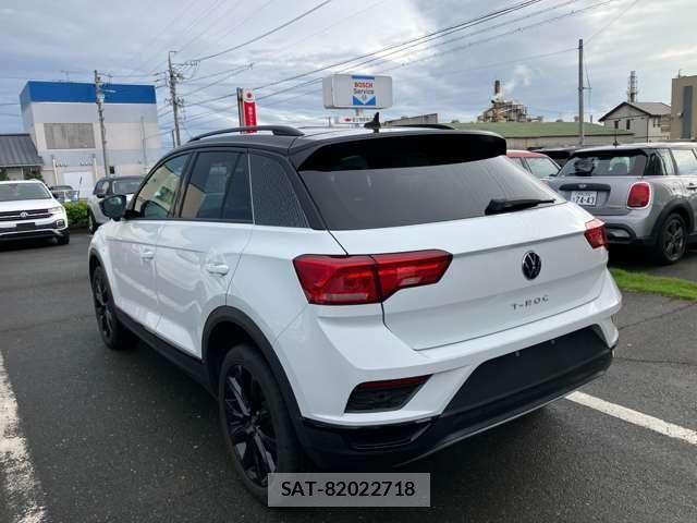 VolksWagen T-ROC 2022-02 8883008-5