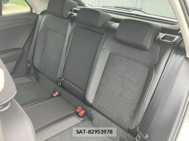 VolksWagen T-ROC 2024-03 8884623-12