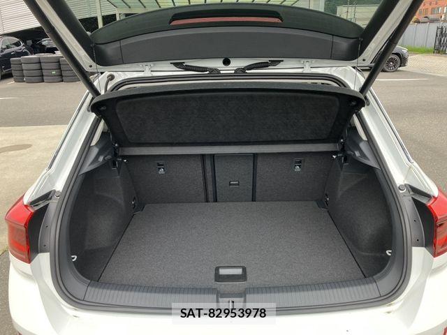VolksWagen T-ROC 2024-03 8884623-13