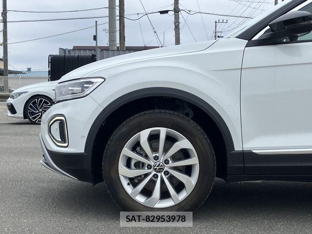 VolksWagen T-ROC 2024-03 8884623-5