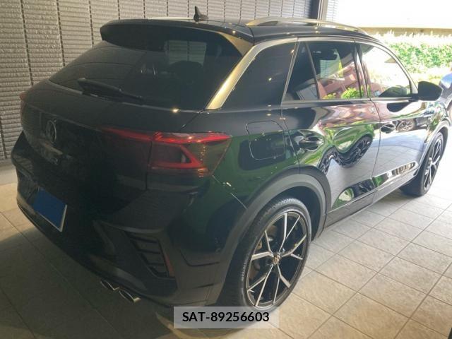 VolksWagen T-ROC 2022-10 7510473-1