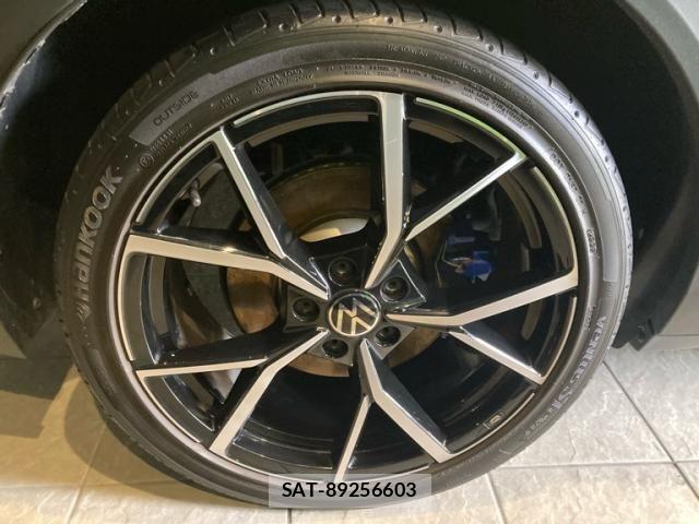 VolksWagen T-ROC 2022-10 7510473-4