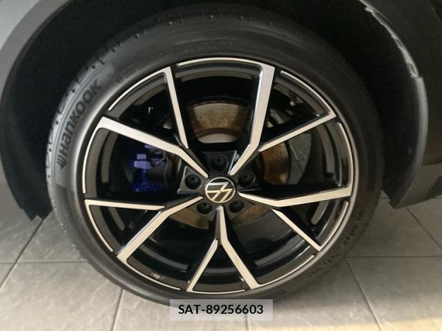 VolksWagen T-ROC 2022-10 7510473-5