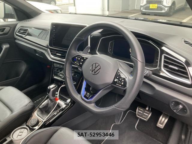 VolksWagen T-ROC 2023-07 7621376-13