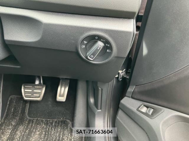 VolksWagen T-ROC 2022-10 8564124-10