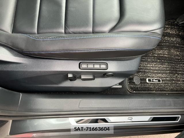 VolksWagen T-ROC 2022-10 8564124-13