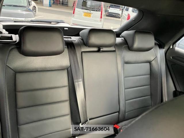 VolksWagen T-ROC 2022-10 8564124-15