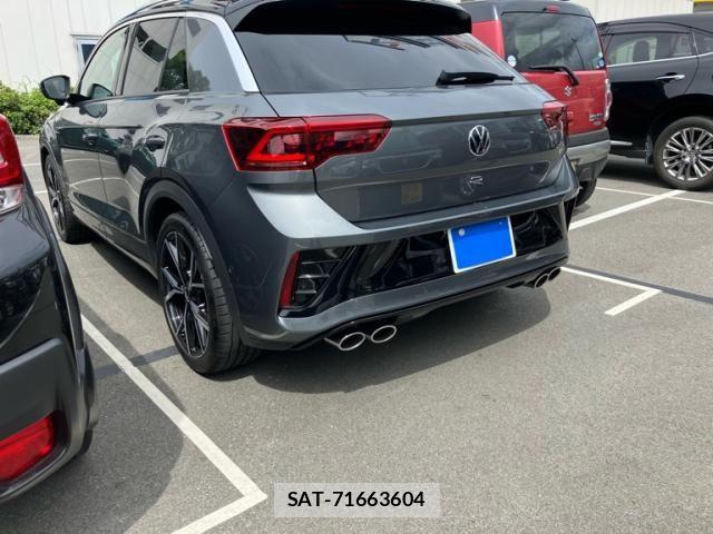 VolksWagen T-ROC 2022-10 8564124-2